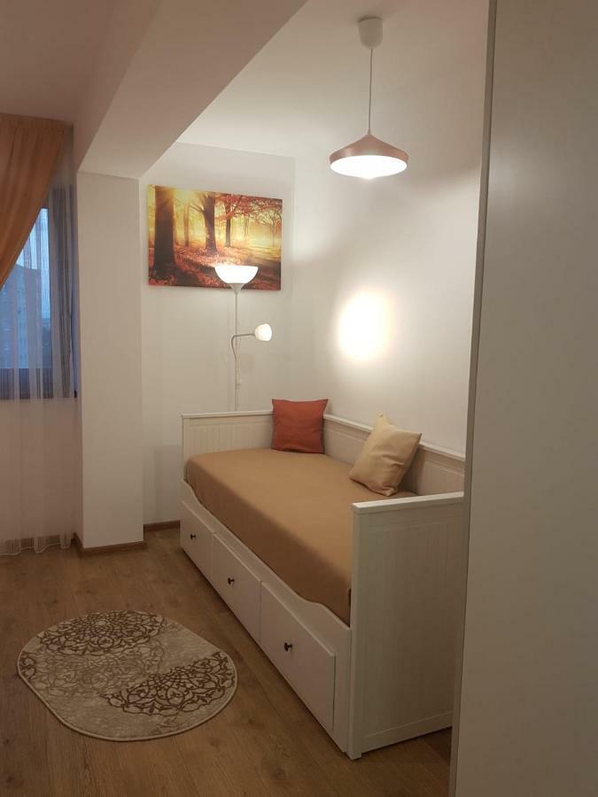 Apartament Monadin 3 Brašov Exteriér fotografie